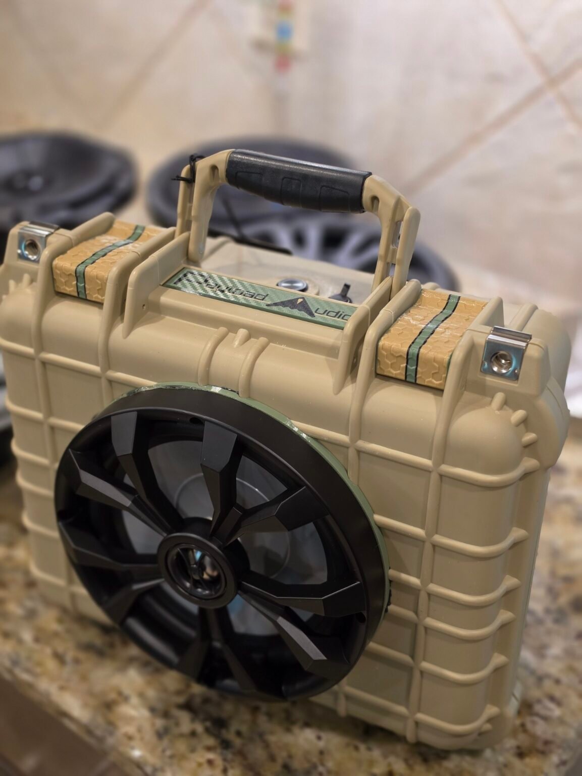 Hellfire — Apache 2800 Bluetooth Speaker Box - Image 4